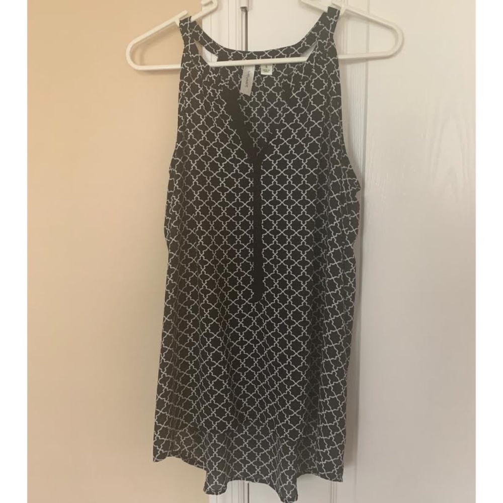 Black & White Patterned Tank Top Blouse